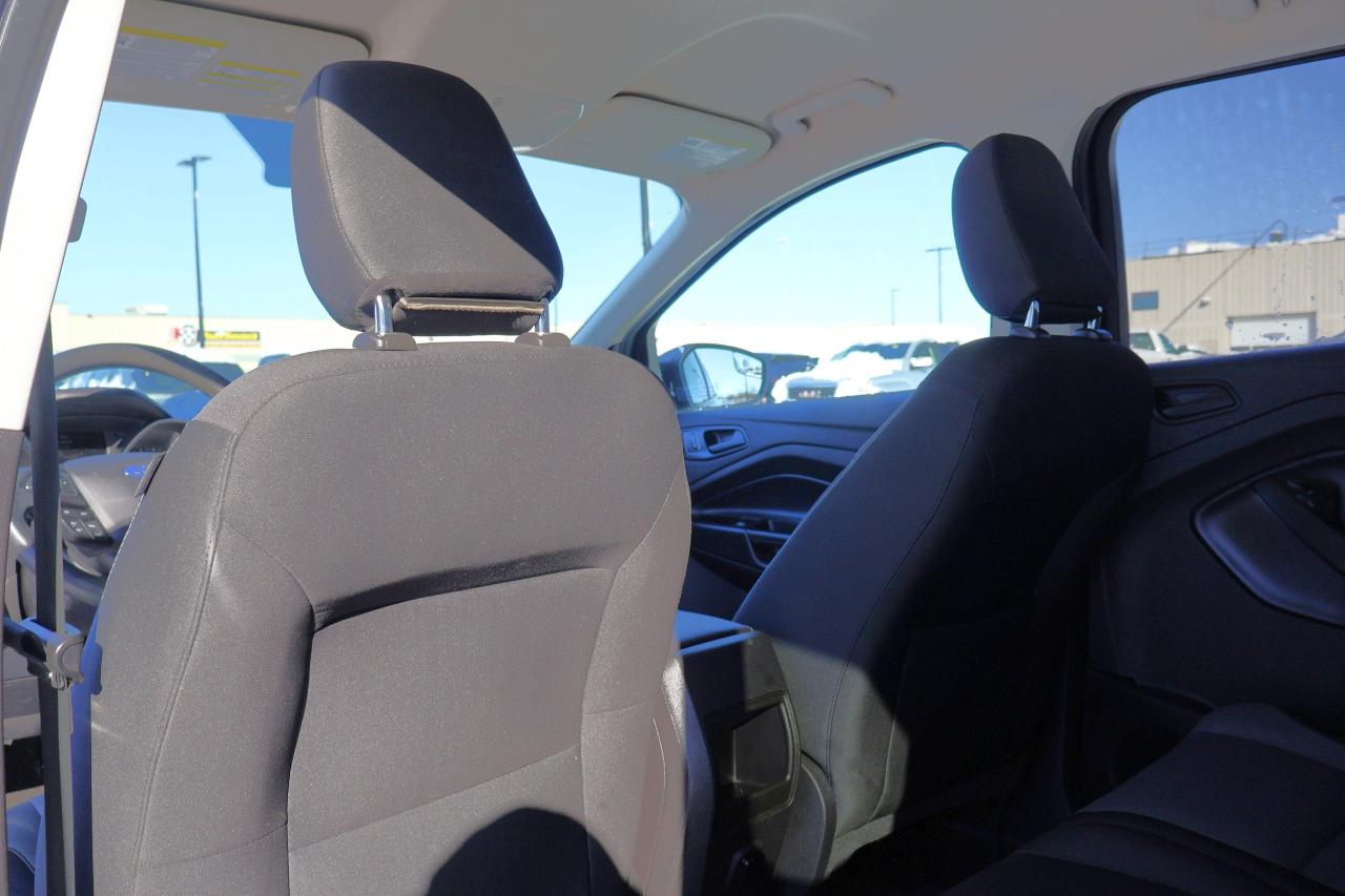 2019 Ford Escape S Photo