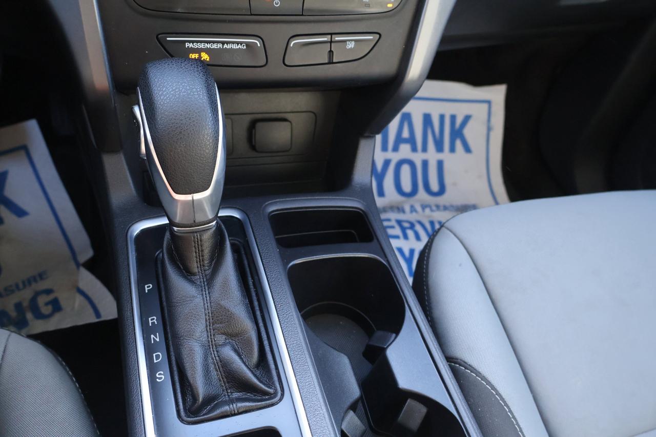 2019 Ford Escape S Photo