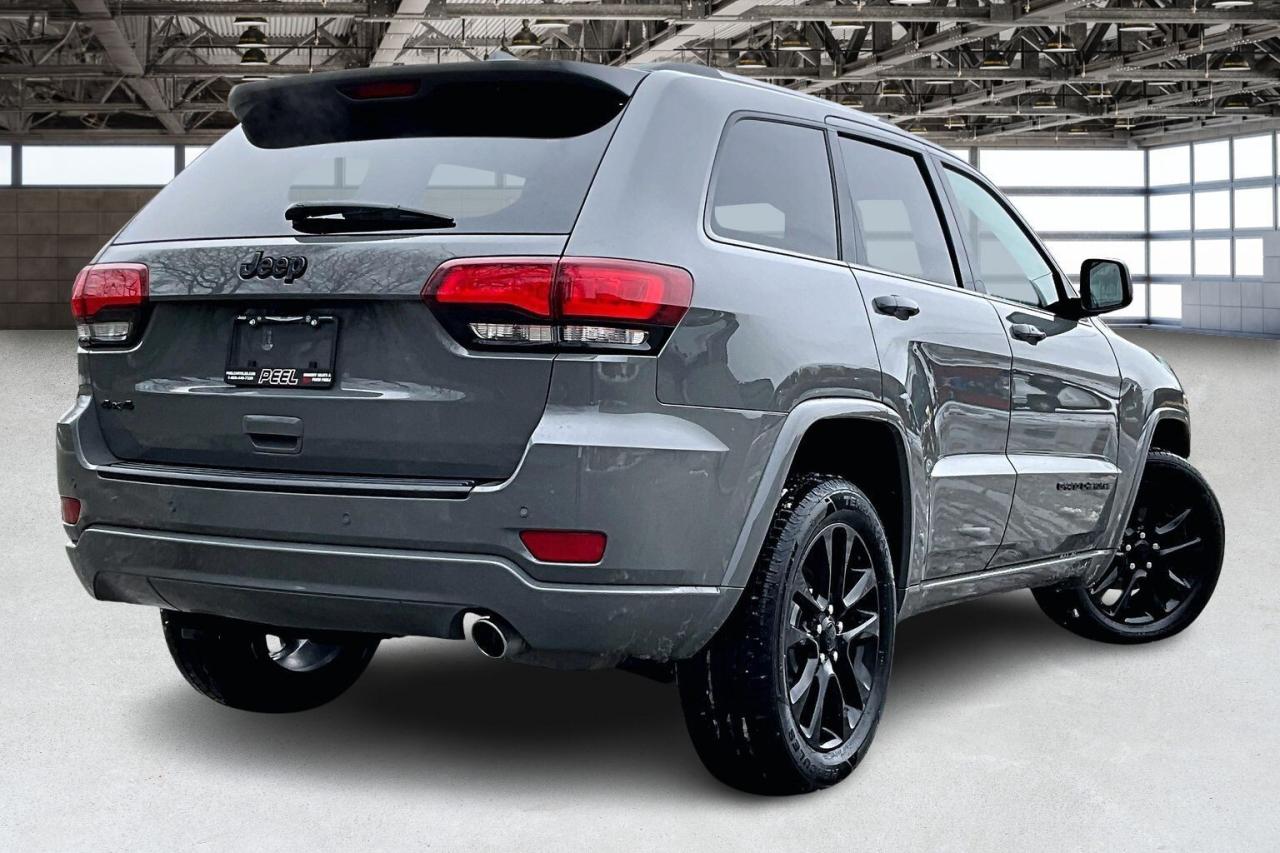 2020 Jeep Grand Cherokee Altitude | Heated Seats | Safety Tech | NAV | 4X4 Photo