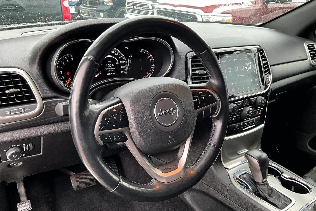 2020 Jeep Grand Cherokee Altitude | Heated Seats | Safety Tech | NAV | 4X4 Photo