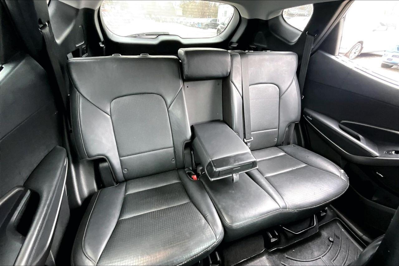 2015 Hyundai Santa Fe Sport 2.0T Limited | Vented Leather | Panoroof | AWD Photo