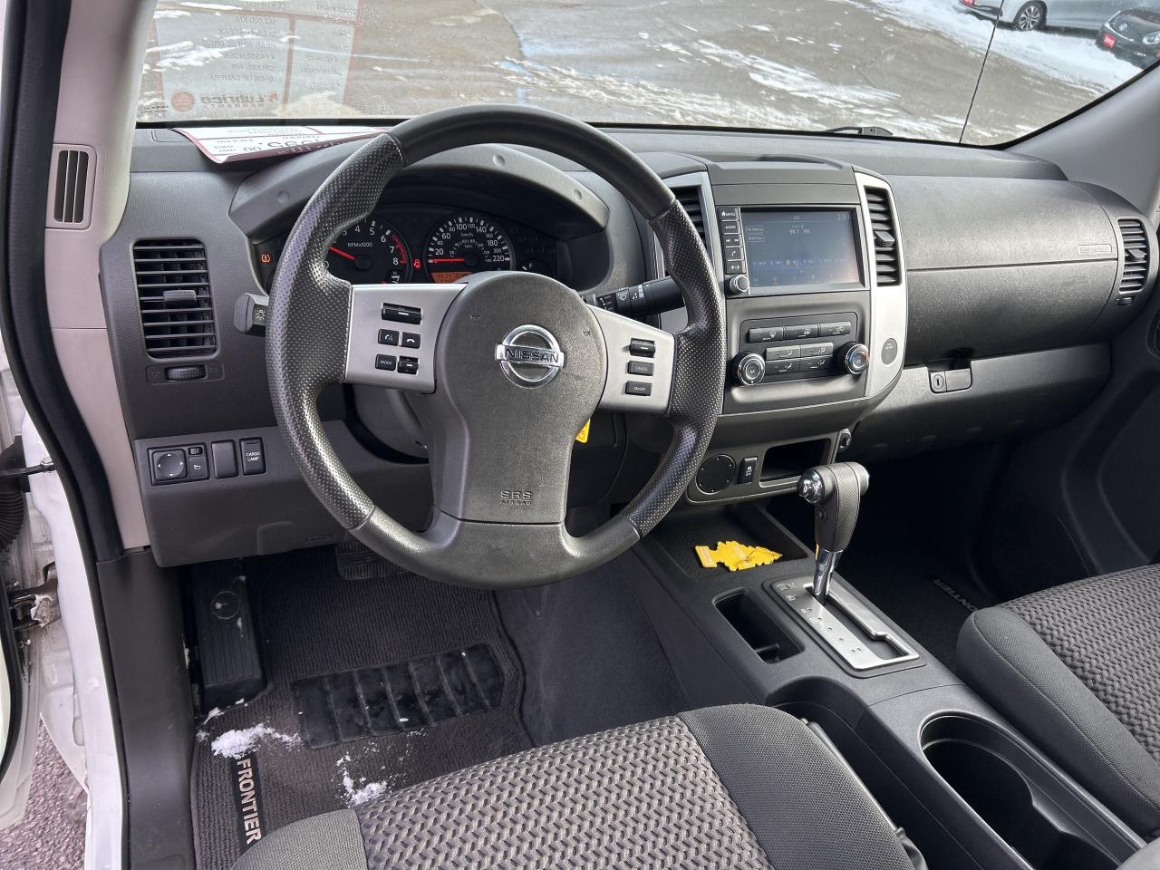 2019 Nissan Frontier SV, CLEAN CARFAX, REAR WHEEL DRIVE, BACK UP CAM! - Photo #15