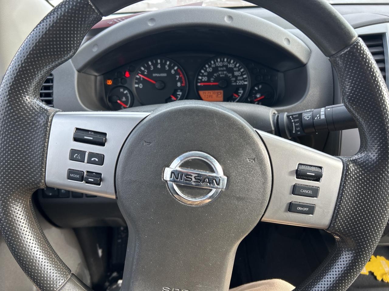 2019 Nissan Frontier SV, CLEAN CARFAX, REAR WHEEL DRIVE, BACK UP CAM! - Photo #16