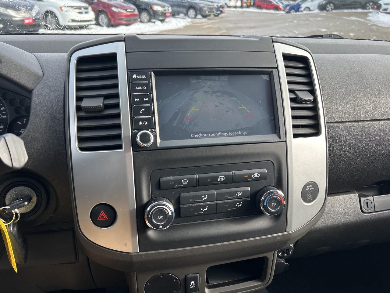 2019 Nissan Frontier SV, CLEAN CARFAX, REAR WHEEL DRIVE, BACK UP CAM! - Photo #19