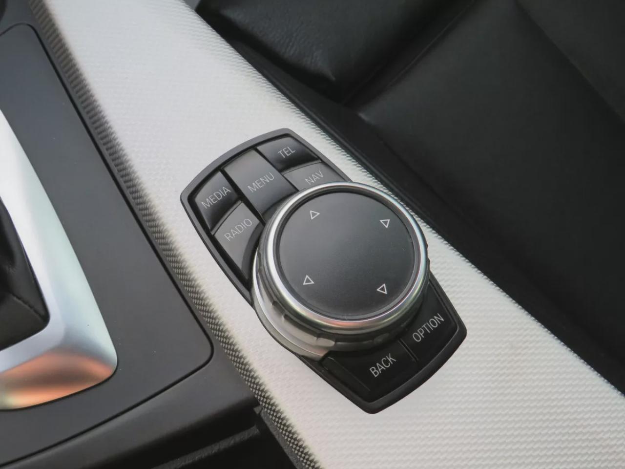 2016 BMW 4 Series 435i xDrive (**LOW KM!**CLEAN TITLE/NO ACCIDENTS!!**SAFETY/CERTIFIED!!**AWD**ALLOY RIMS**NAVIGATION**SUNROOF**HEATED SEATS**DUAL EXHAUST**LEATHER**POWER SEATS**REVERSE CAMERA**REAR PRIVACY COVER*REAR WEATHER TECH MAT**RUBBER MATS**BLUETOOTH**CRUISE CONTRO Photo