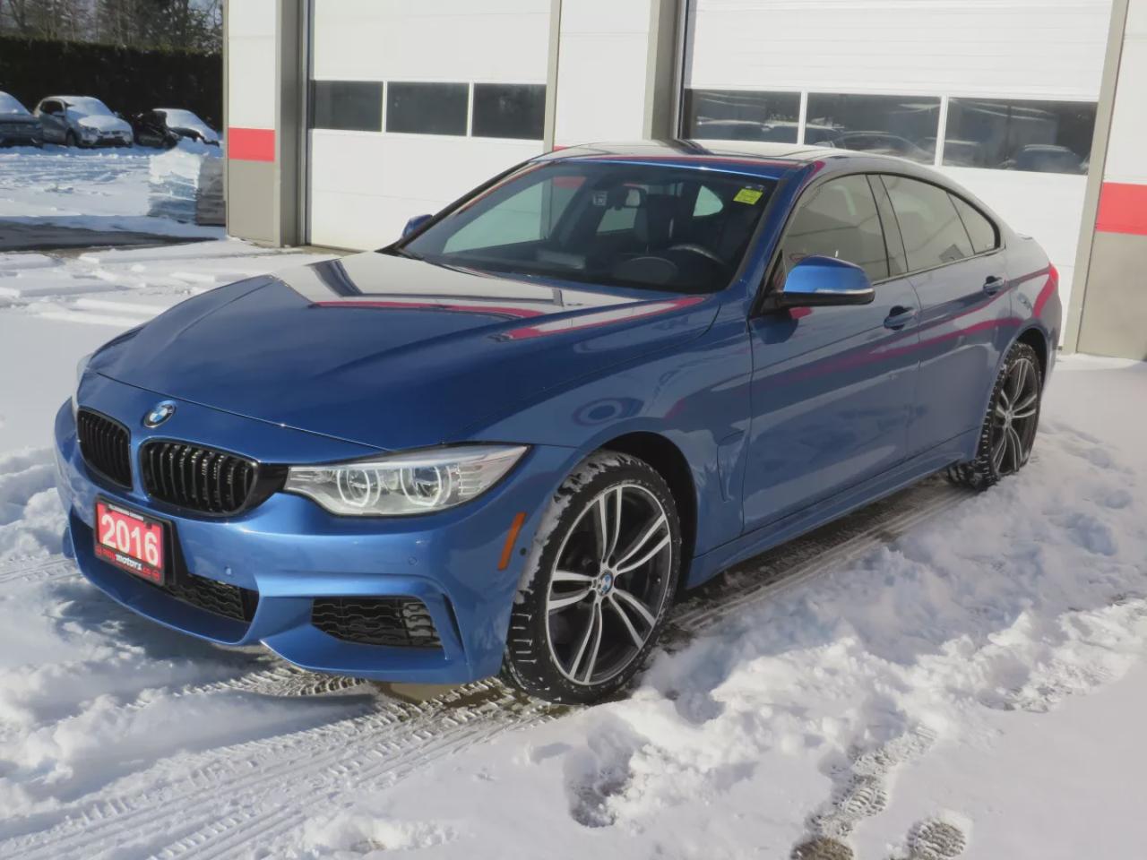 2016 BMW 4 Series 435i xDrive (**LOW KM!**CLEAN TITLE/NO ACCIDENTS!!**SAFETY/CERTIFIED!!**AWD**ALLOY RIMS**NAVIGATION**SUNROOF**HEATED SEATS**DUAL EXHAUST**LEATHER**POWER SEATS**REVERSE CAMERA**REAR PRIVACY COVER*REAR WEATHER TECH MAT**RUBBER MATS**BLUETOOTH**CRUISE CONTRO Photo