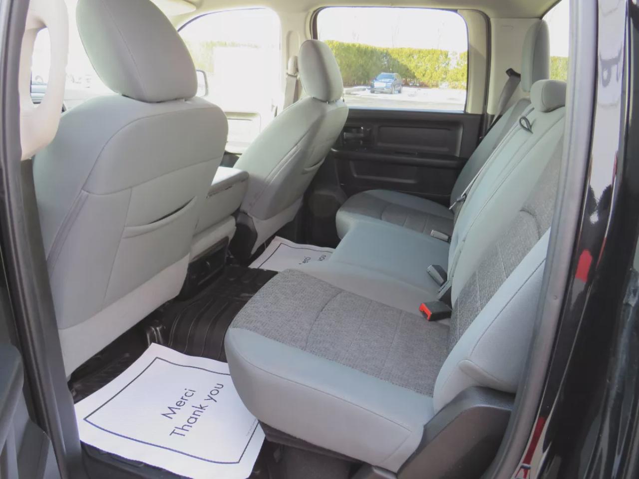 2020 RAM 1500 Classic Express (**CLEAN TITLE/NO ACCIDENTS!!**SAFETY/CERTIFIED!!**4WD**TRAILER HITCH**TRI-FOLD TONNEAU COVER**RUNNING BOARDS**REMOTE START**POWER SEATS**DIGITAL TOUCHSCREEN**HEATED SEATS/STEERING WHEEL**REVERSE CAMERA**DUAL CLIMATE CONTROL**BLUETOOTH**CRUISE CON Photo