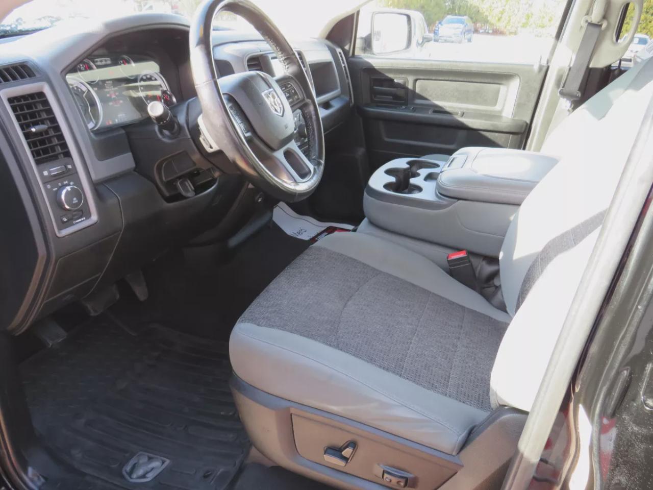 2020 RAM 1500 Classic Express (**CLEAN TITLE/NO ACCIDENTS!!**SAFETY/CERTIFIED!!**4WD**TRAILER HITCH**TRI-FOLD TONNEAU COVER**RUNNING BOARDS**REMOTE START**POWER SEATS**DIGITAL TOUCHSCREEN**HEATED SEATS/STEERING WHEEL**REVERSE CAMERA**DUAL CLIMATE CONTROL**BLUETOOTH**CRUISE CON Photo