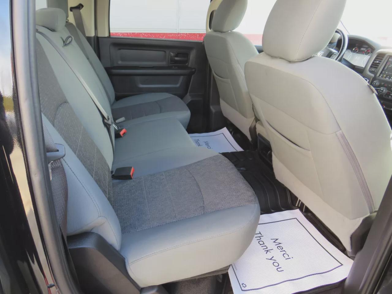 2020 RAM 1500 Classic Express (**CLEAN TITLE/NO ACCIDENTS!!**SAFETY/CERTIFIED!!**4WD**TRAILER HITCH**TRI-FOLD TONNEAU COVER**RUNNING BOARDS**REMOTE START**POWER SEATS**DIGITAL TOUCHSCREEN**HEATED SEATS/STEERING WHEEL**REVERSE CAMERA**DUAL CLIMATE CONTROL**BLUETOOTH**CRUISE CON Photo