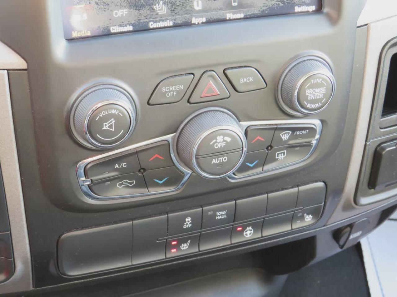 2020 RAM 1500 Classic Express (**CLEAN TITLE/NO ACCIDENTS!!**SAFETY/CERTIFIED!!**4WD**TRAILER HITCH**TRI-FOLD TONNEAU COVER**RUNNING BOARDS**REMOTE START**POWER SEATS**DIGITAL TOUCHSCREEN**HEATED SEATS/STEERING WHEEL**REVERSE CAMERA**DUAL CLIMATE CONTROL**BLUETOOTH**CRUISE CON Photo