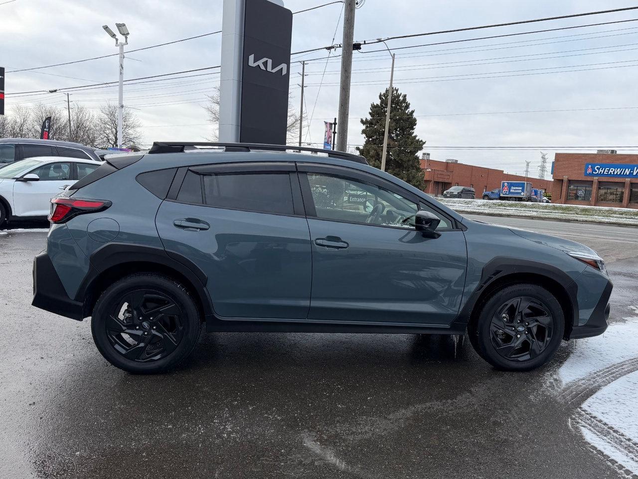 2024 Subaru XV Crosstrek Onyx Pkg.   Sunroof   Apple Carplay Photo