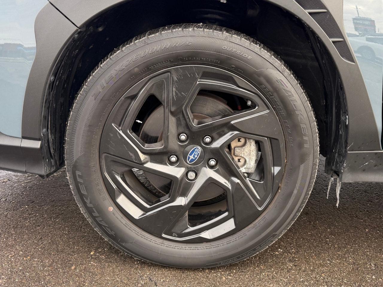 2024 Subaru XV Crosstrek Onyx Pkg.   Sunroof   Apple Carplay Photo