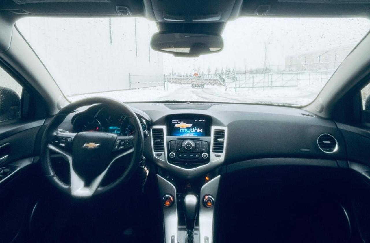 2014 Chevrolet Cruze 2LT Auto 4dr Sedan Automatic Photo