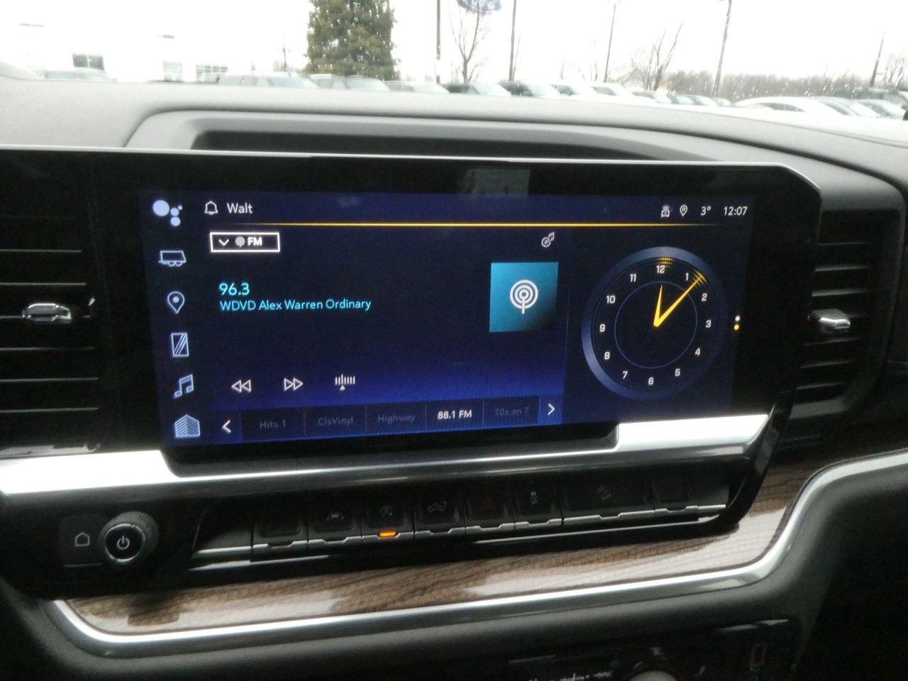 2022 Chevrolet Silverado 1500 RST RST Photo