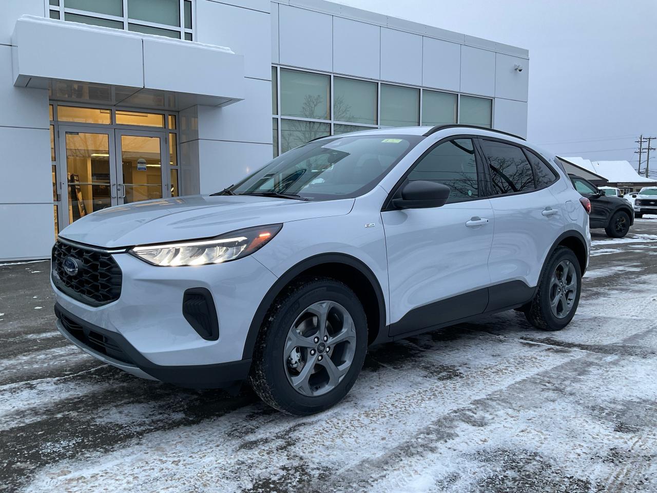 2026 Ford Escape ST-Line Photo0