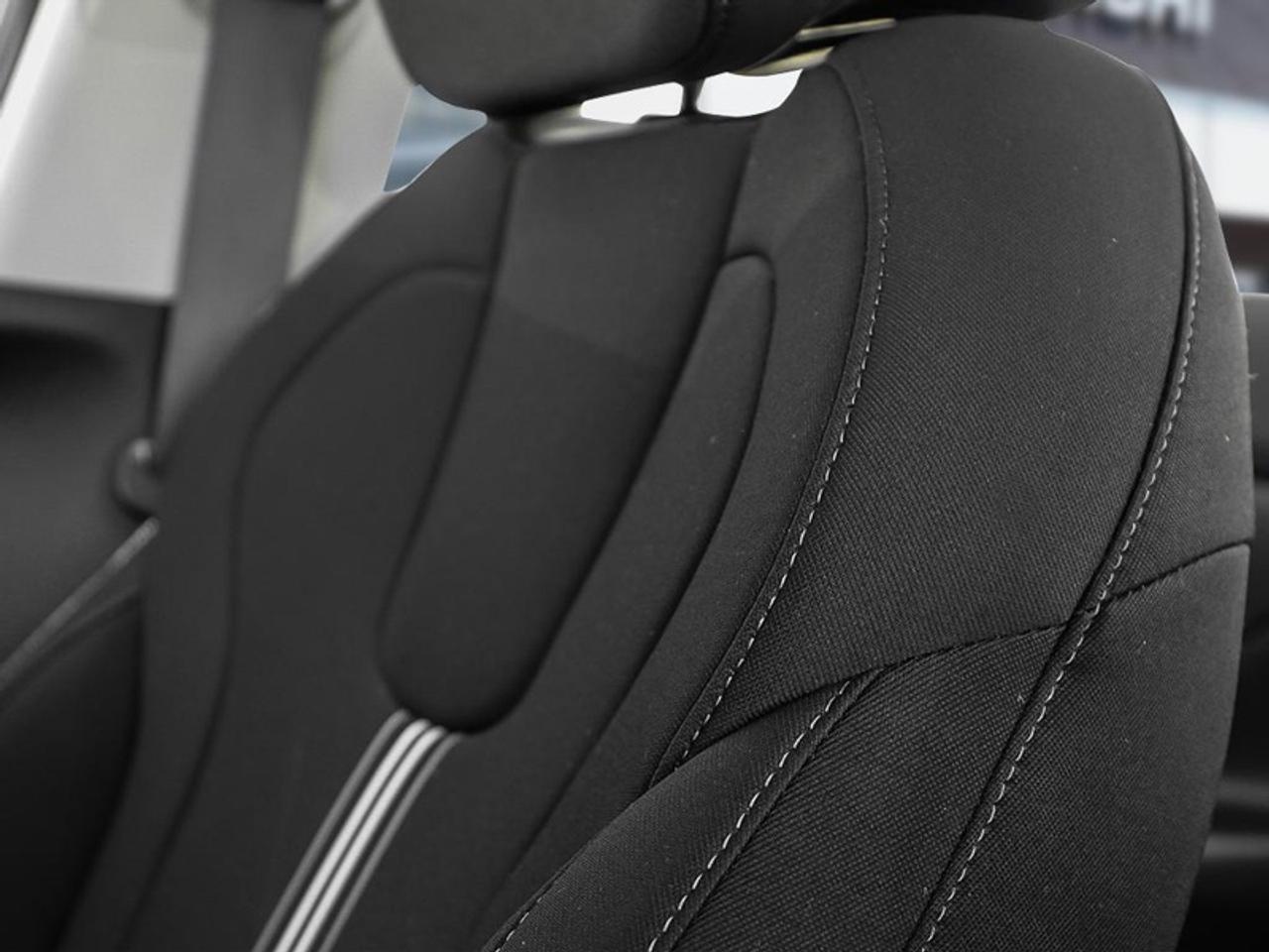 2026 Hyundai Elantra Preferred w/Tech Pkg  - Sunroof - $105.64 /Wk Photo