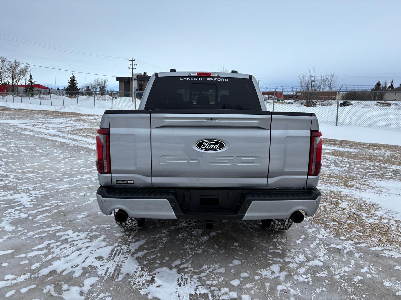 2025 Ford F-150 Lariat Photo3