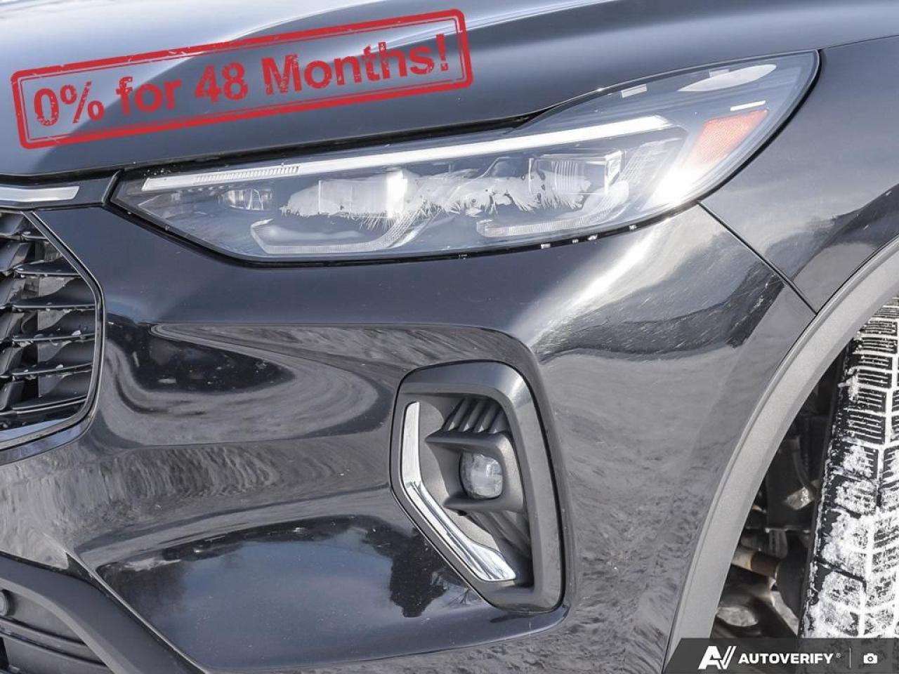 2023 Ford Escape Platinum Photo