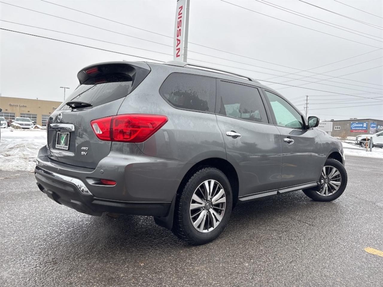 2020 Nissan Pathfinder SV Tech  - Navigation -  Heated Seats Photo4