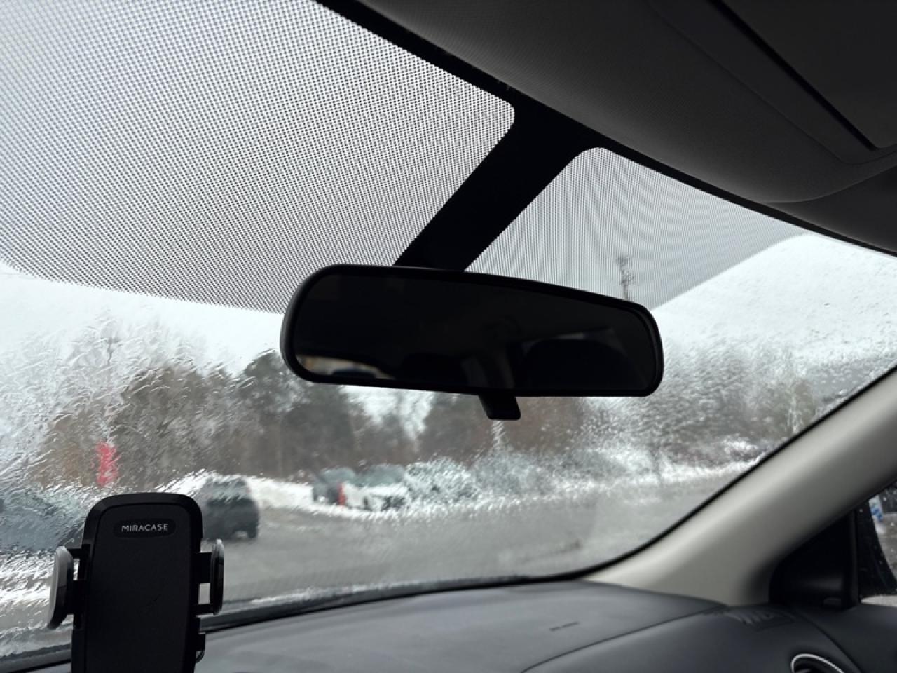 2020 Nissan Pathfinder SV Tech  - Navigation -  Heated Seats Photo