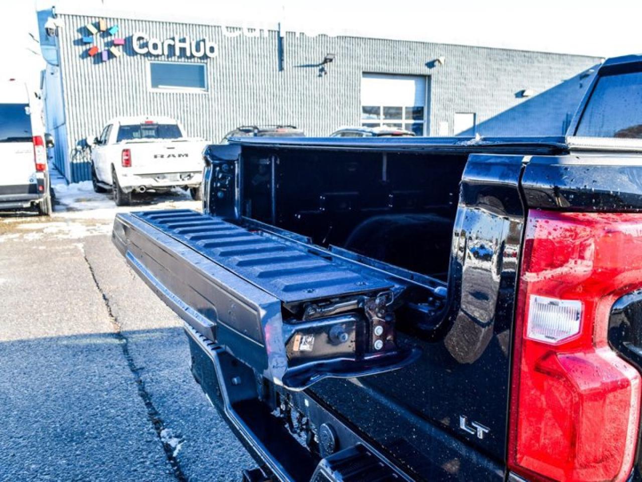 2022 Chevrolet Silverado 1500 LT LT Trail Boss 5.3L Leather MultiPro Tailgate Remote Start Photo