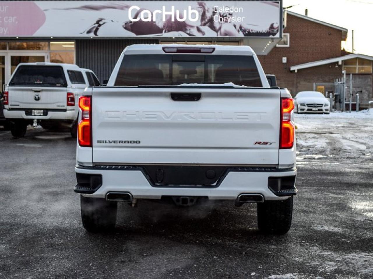 2024 Chevrolet Silverado 1500 RST4WD Crew Cab 147" 5.3L 13.4"Display Heated front Seats Photo
