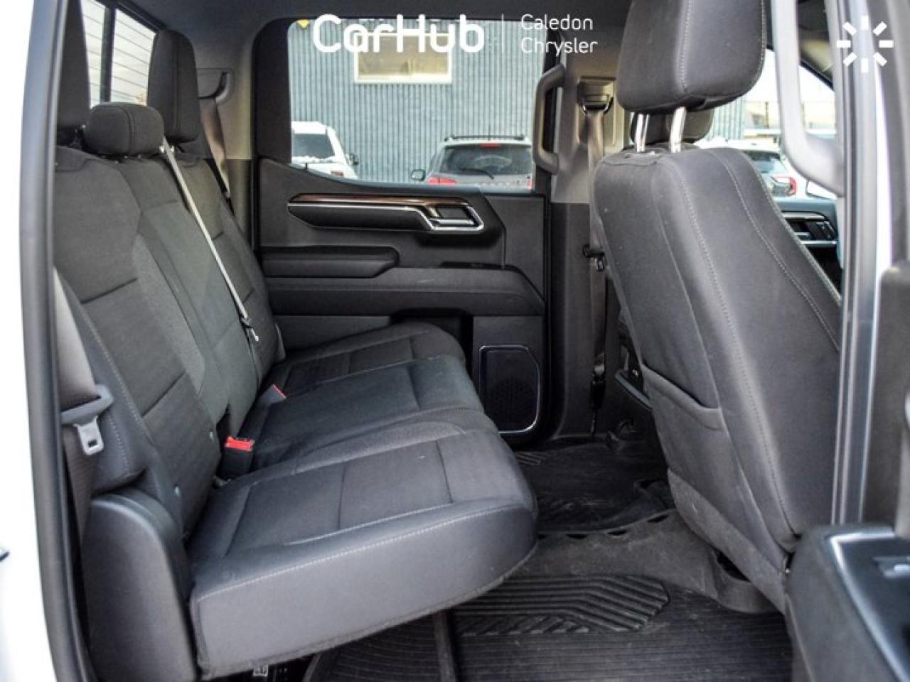 2024 Chevrolet Silverado 1500 RST4WD Crew Cab 147" 5.3L 13.4"Display Heated front Seats Photo