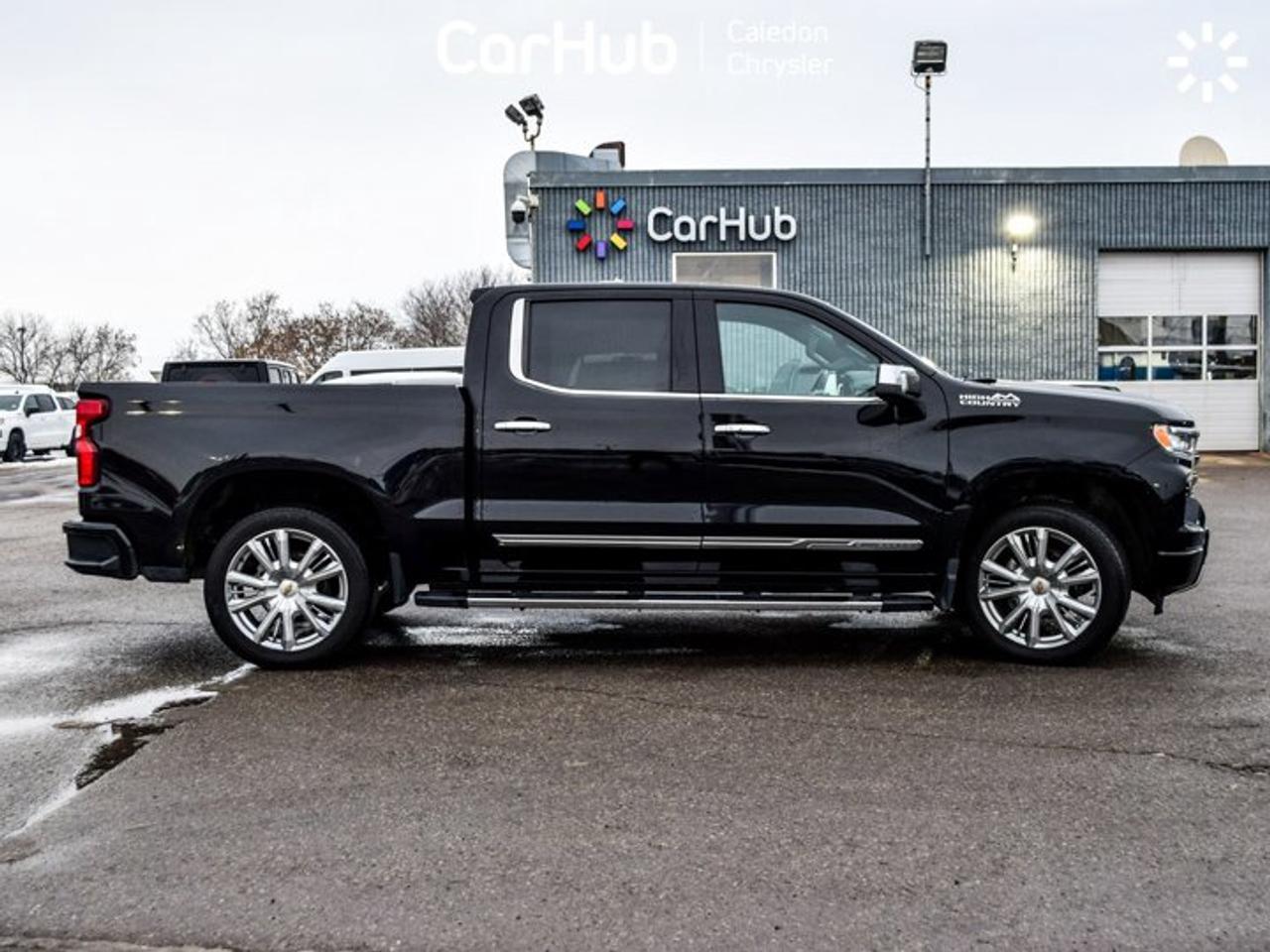 2023 Chevrolet Silverado 1500 High Country 4WD Crew Cab 147" 5.3L Leather  5 passengers with captain chair Photo