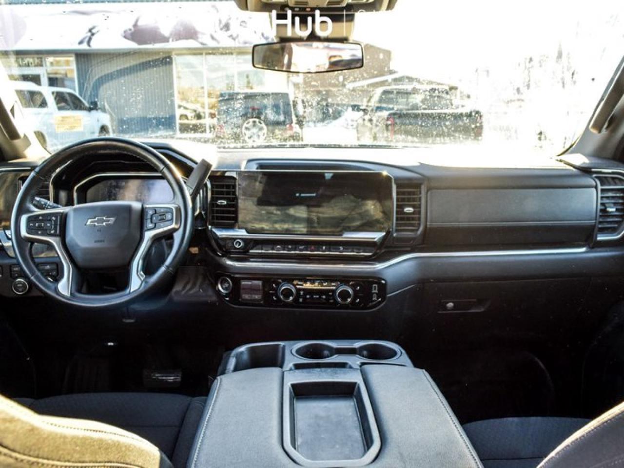 2024 Chevrolet Silverado 1500 RST 4WD Crew Cab 147"5.3L MultiPro Tailgate Remote Start Photo