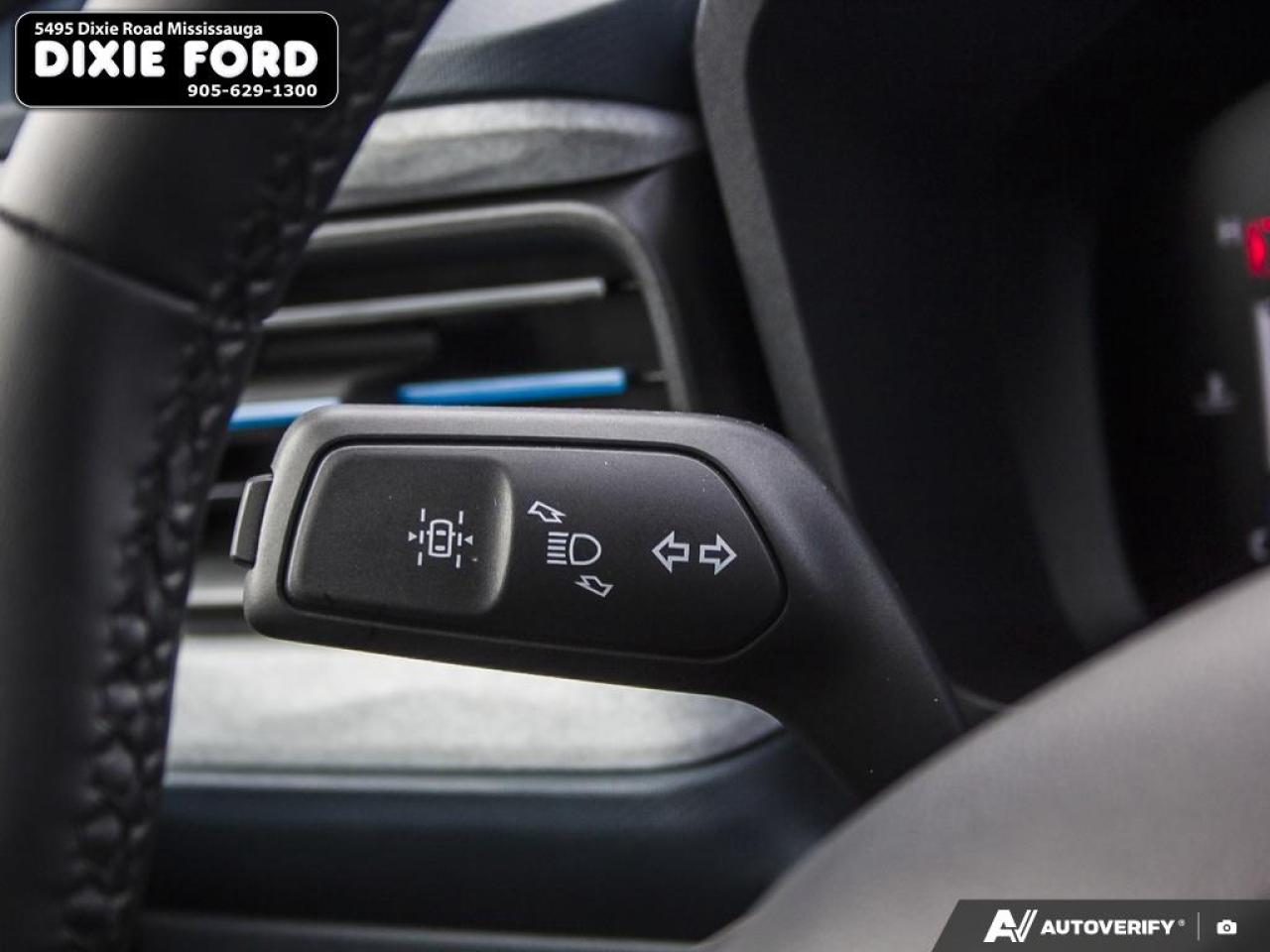 2025 Ford Maverick XLT Photo