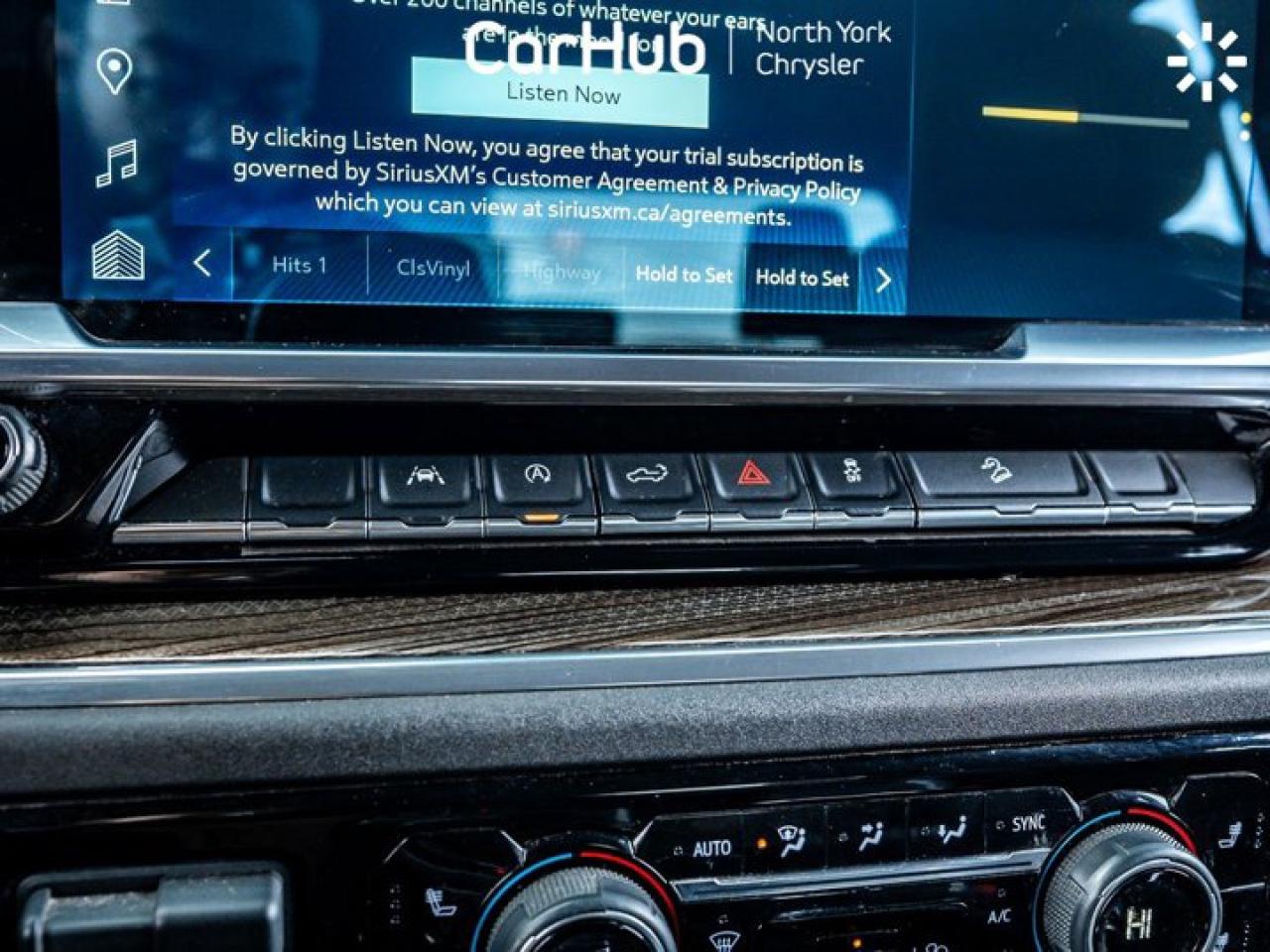 2023 Chevrolet Silverado 1500 RST 157'' 6.2L V8 Captain Seats MultiPro Tailgate Photo