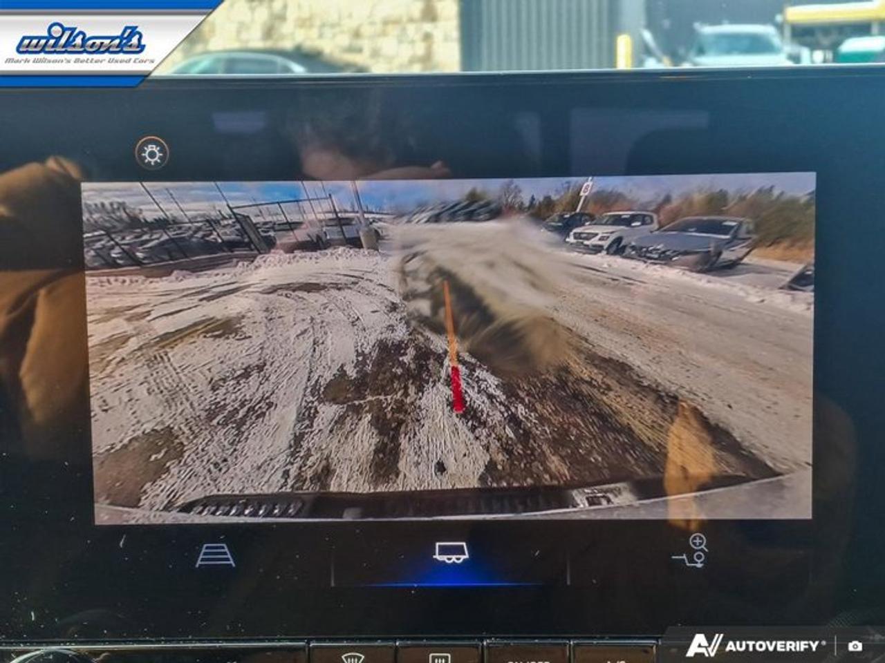 2023 Chevrolet Colorado 4WD WT Crew | 2.7L Plus | Trailer PKG | CarPlay + Android | Rear Camera | and More ! Photo