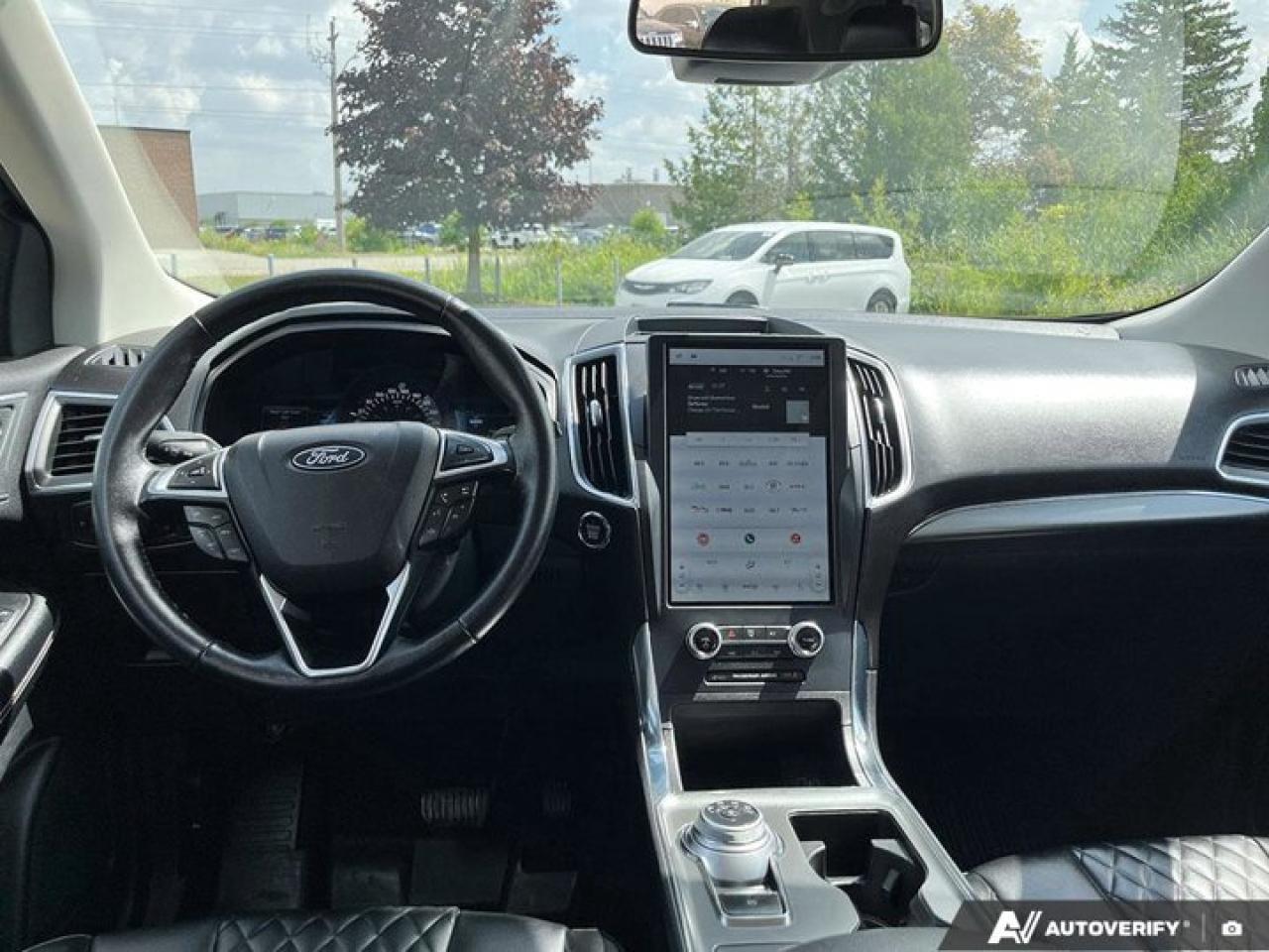 2023 Ford Edge Titanium | Pano Roof | Leather | Safety Tech | B&O Sound Photo3