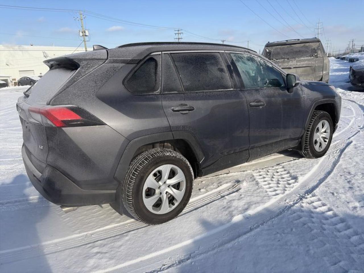 2021 Toyota RAV4 LE | Carplay and Android Auto | Radar Cruise Control | Blind Spot Monitor | Heated Seats | and More! Photo3