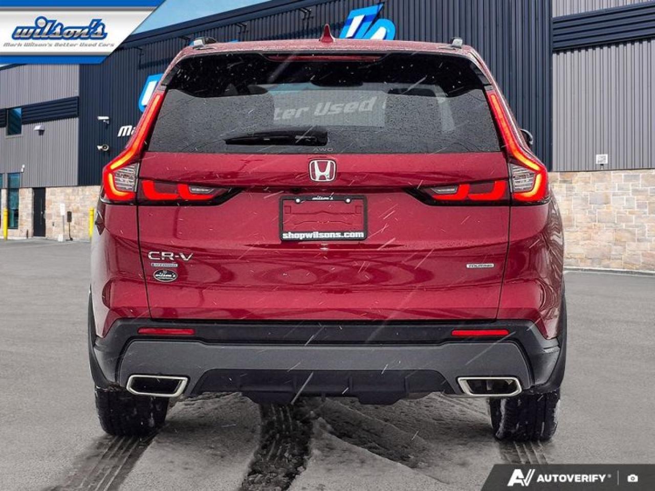 2024 Honda CR-V Hybrid Touring AWD | Leather | Sunroof | Nav | Heated Wheel + Seats | CarPlay + Android | Rear Cam & More ! Photo3
