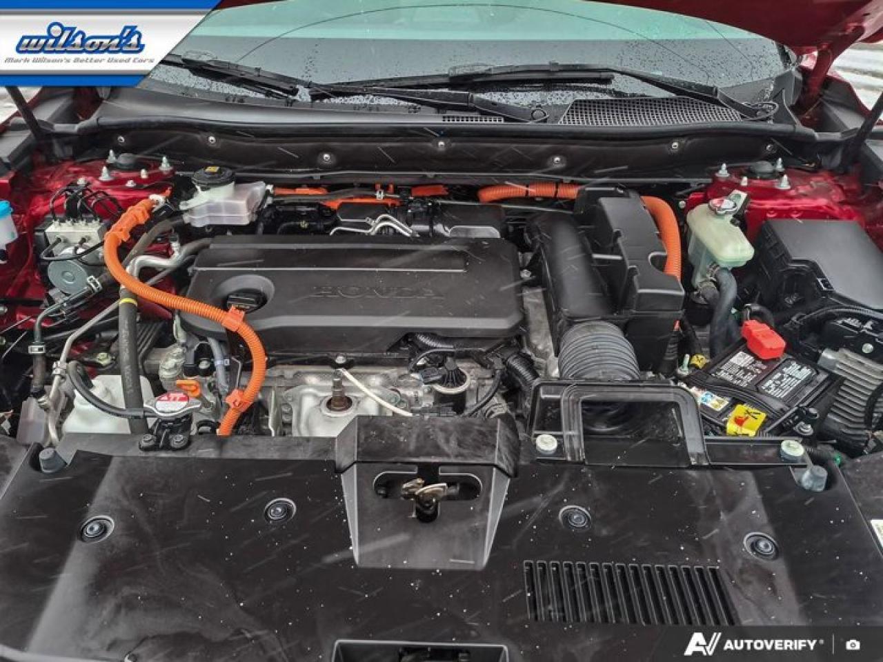 2024 Honda CR-V Hybrid Touring AWD | Leather | Sunroof | Nav | Heated Wheel + Seats | CarPlay + Android | Rear Cam & More ! Photo