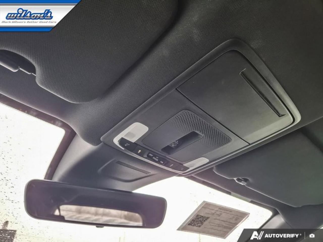 2024 Honda CR-V Hybrid Touring AWD | Leather | Sunroof | Nav | Heated Wheel + Seats | CarPlay + Android | Rear Cam & More ! Photo