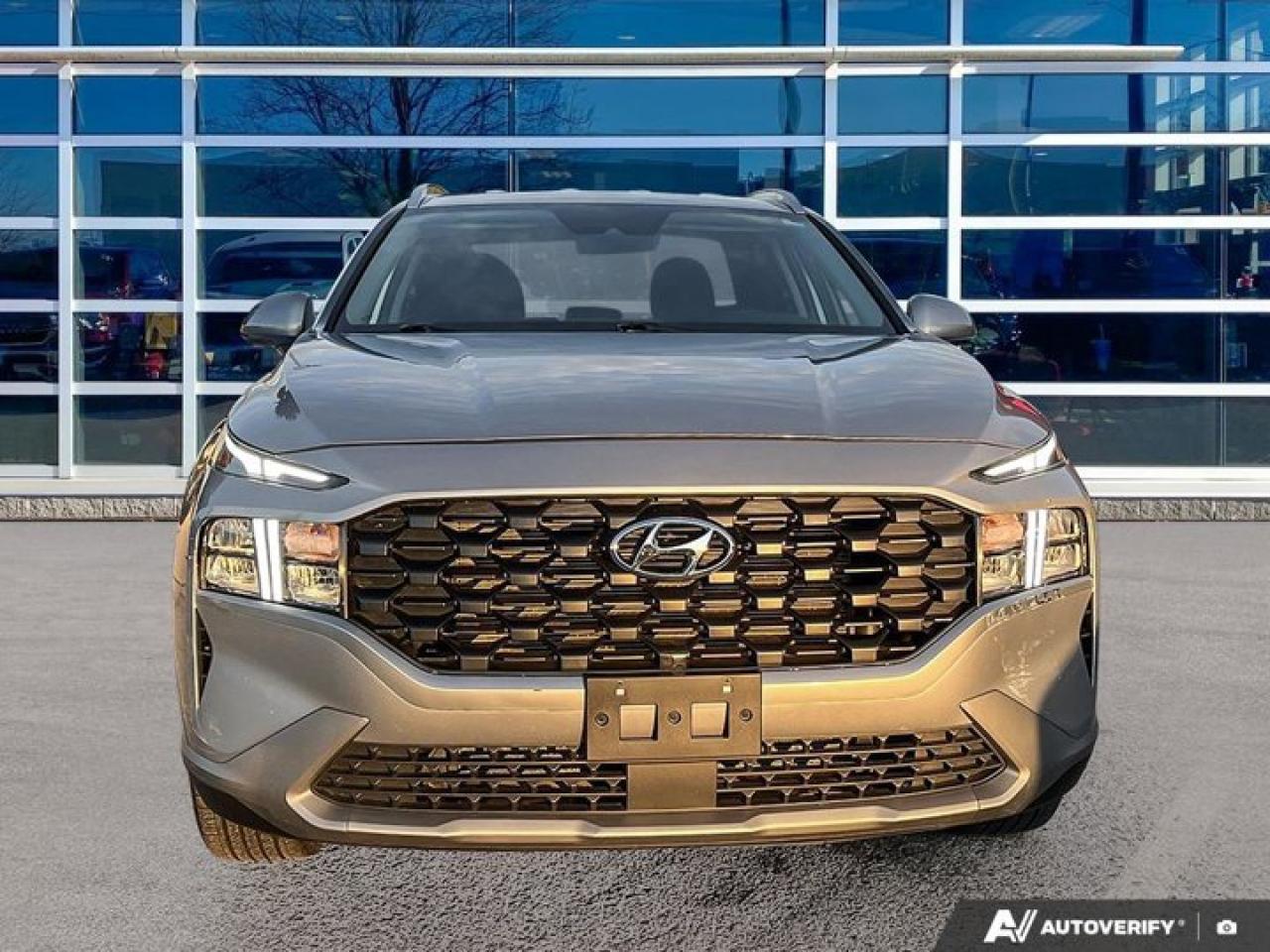 2021 Hyundai Santa Fe Essential | Apple CarPlay | Heated Seats | Low KMs Photo