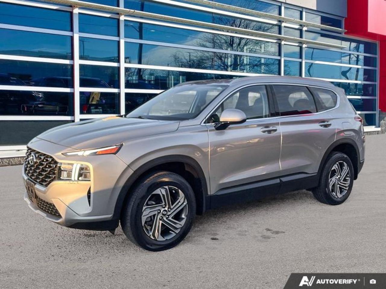 2021 Hyundai Santa Fe Essential | Apple CarPlay | Heated Seats | Low KMs Photo2