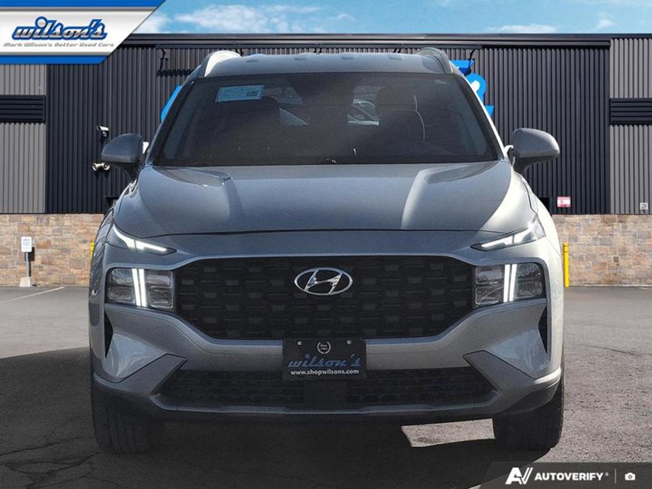 2021 Hyundai Santa Fe Essential | Apple CarPlay | Heated Seats | Low KMs Photo