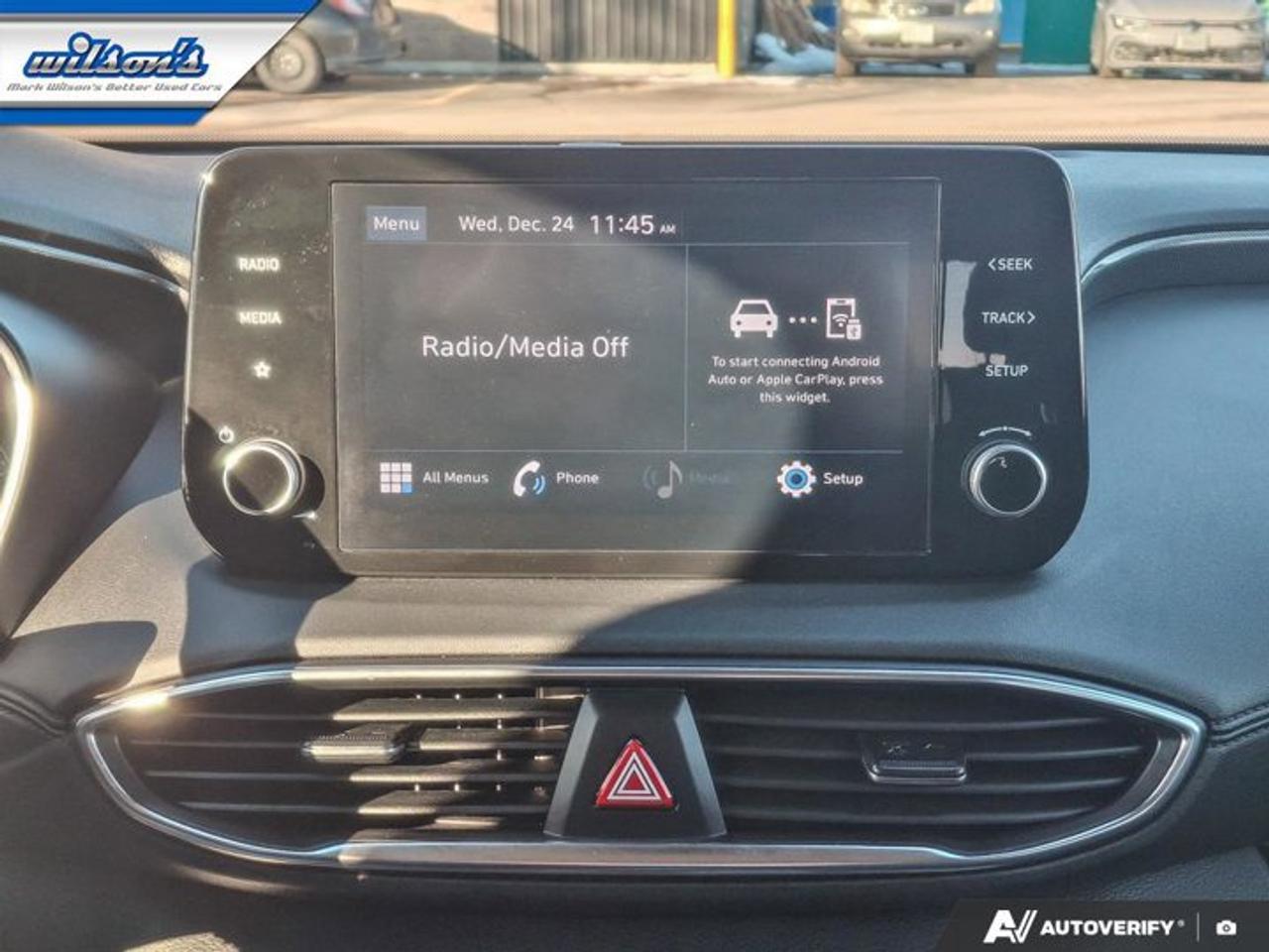 2021 Hyundai Santa Fe Essential | Apple CarPlay | Heated Seats | Low KMs Photo