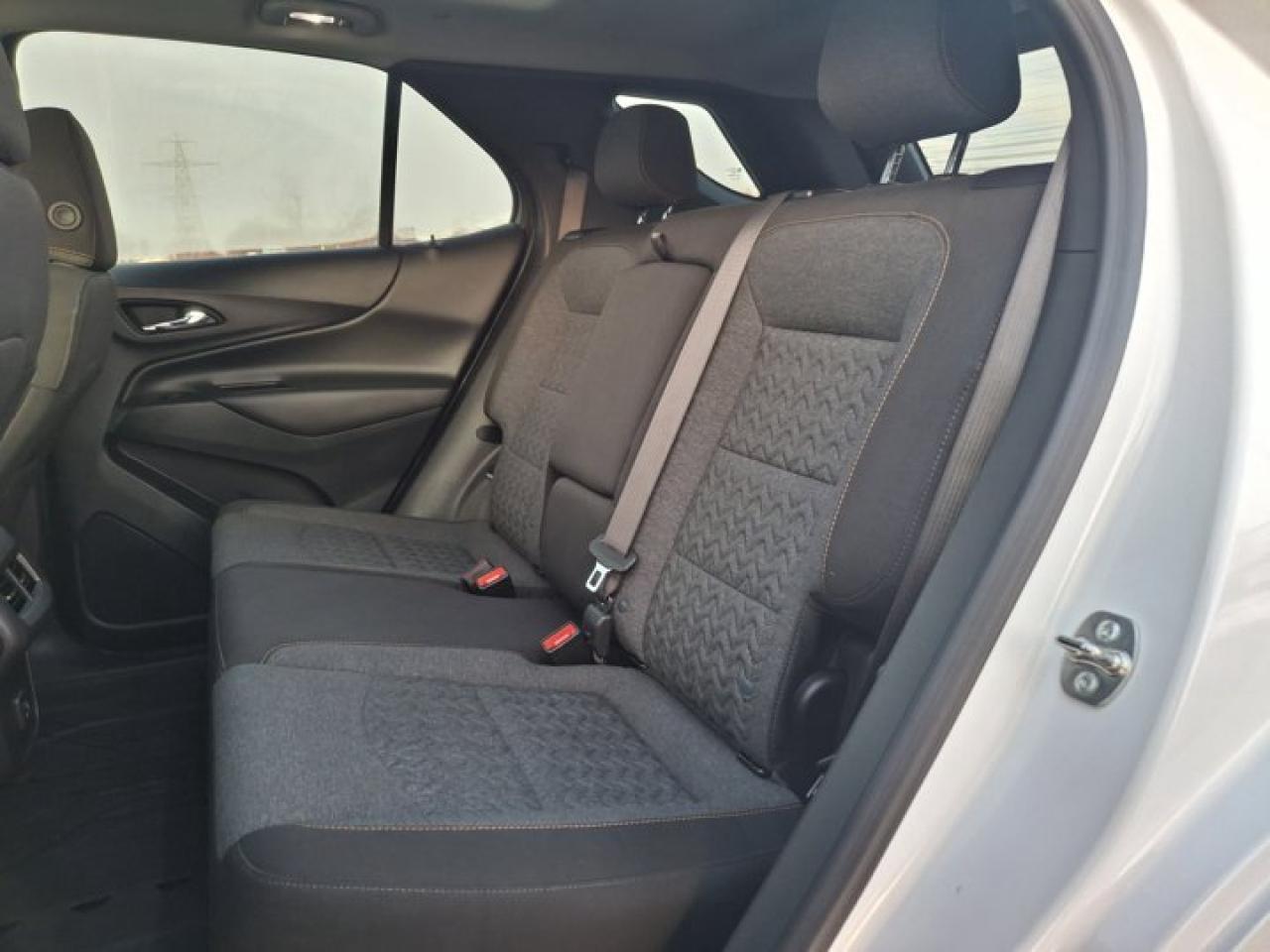 2024 Chevrolet Equinox LT | True North | Moonroof | Safety Tech | Apple CarPlay Photo