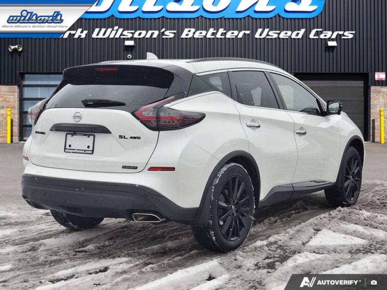 2022 Nissan Murano Midnight Edition AWD | Leather | Pano Roof | Heated Seats + Steering | Intelligent Cruise and More ! Photo4