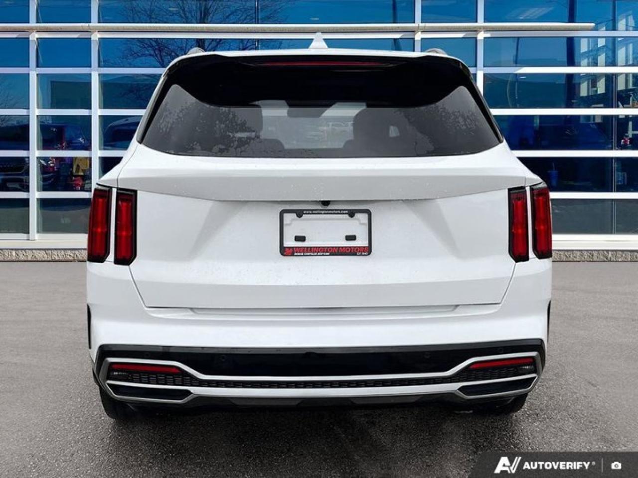 2023 Kia Sorento SX | Leather | Nav | Pano Roof | Apple CarPlay Photo