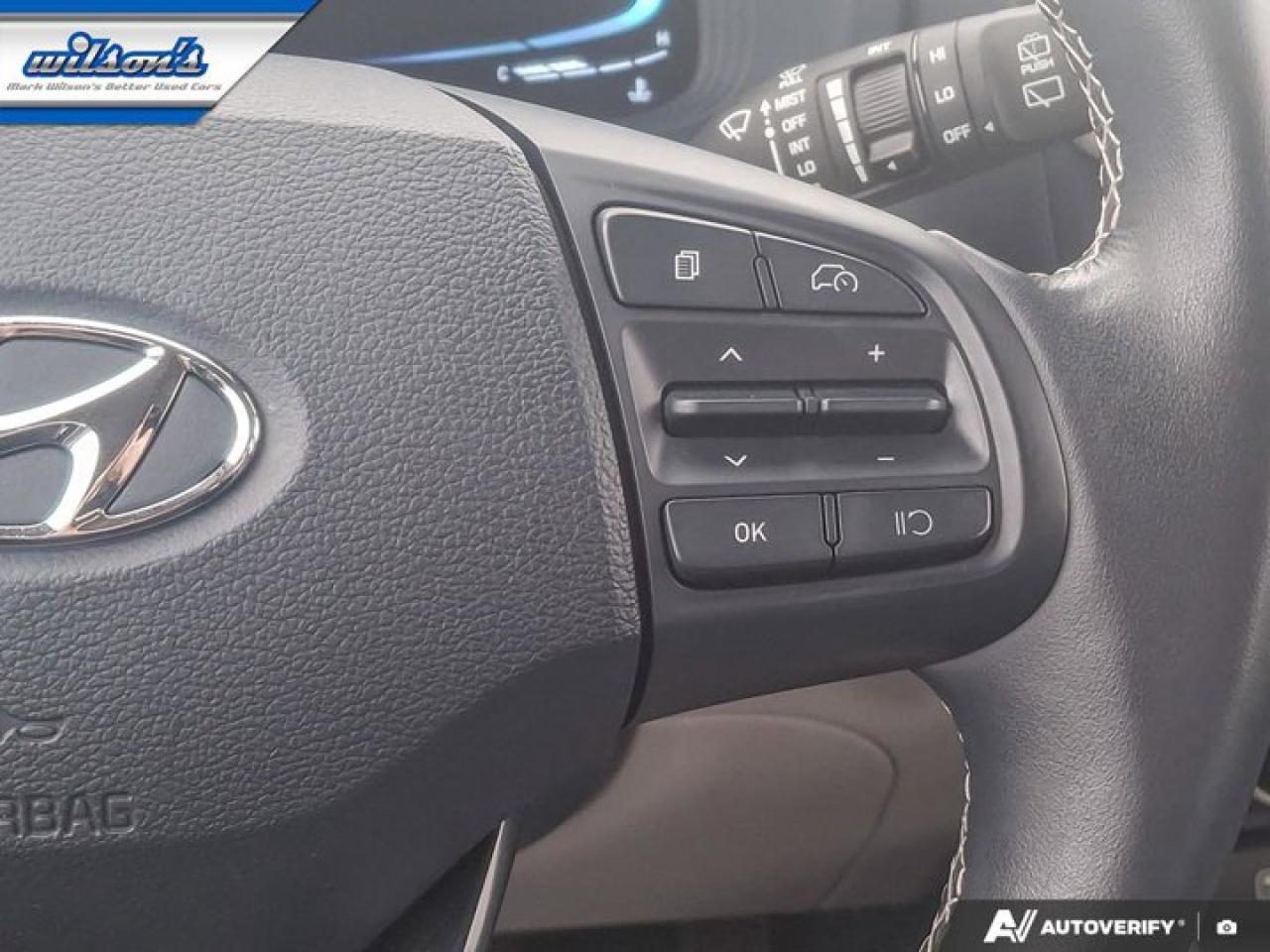 2024 Hyundai Venue Ultimate Denim | Sunroof | Heated Seats + Steering | Remote Start | CarPlay | Keyless Entry & More ! Photo