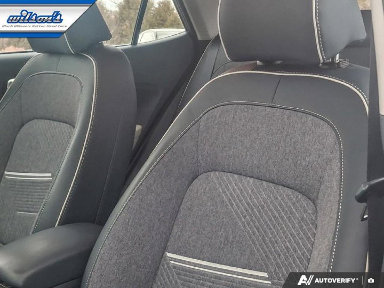 2024 Hyundai Venue Ultimate Denim | Sunroof | Heated Seats + Steering | Remote Start | CarPlay | Keyless Entry & More ! Photo