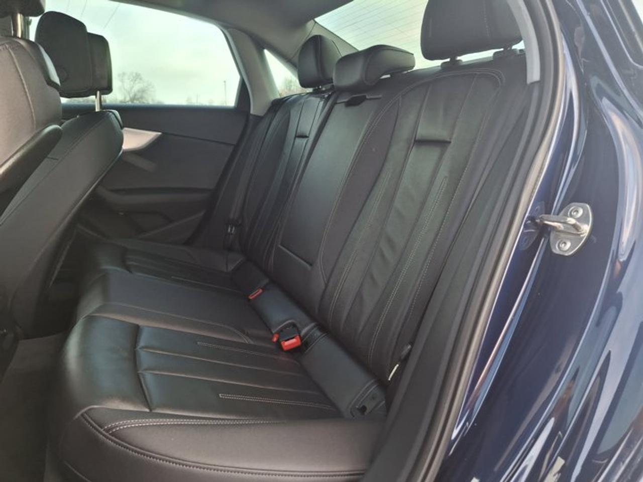 2022 Audi A4 Sedan Progressiv AWD | S-Line | Nav | Leather | Sunroof | Heated Wheel + Seats | CarPlay + Android & More! Photo