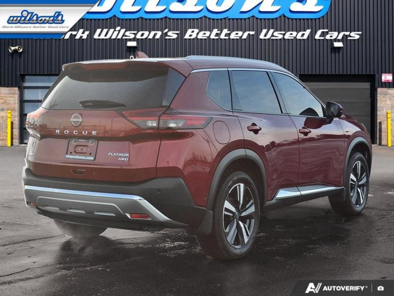 2023 Nissan Rogue Platinum | Leather | Moonroof | Nav | Safety Tech Photo4