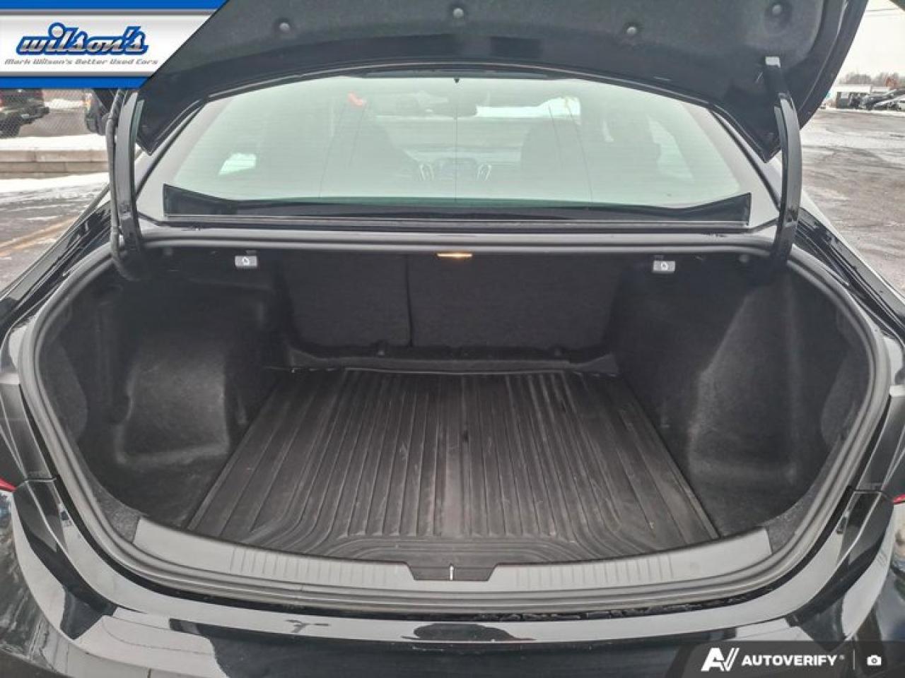 2024 Chevrolet Malibu 1LT | Midnight Edition | Apple Carplay | Heated Seats and More ! Photo