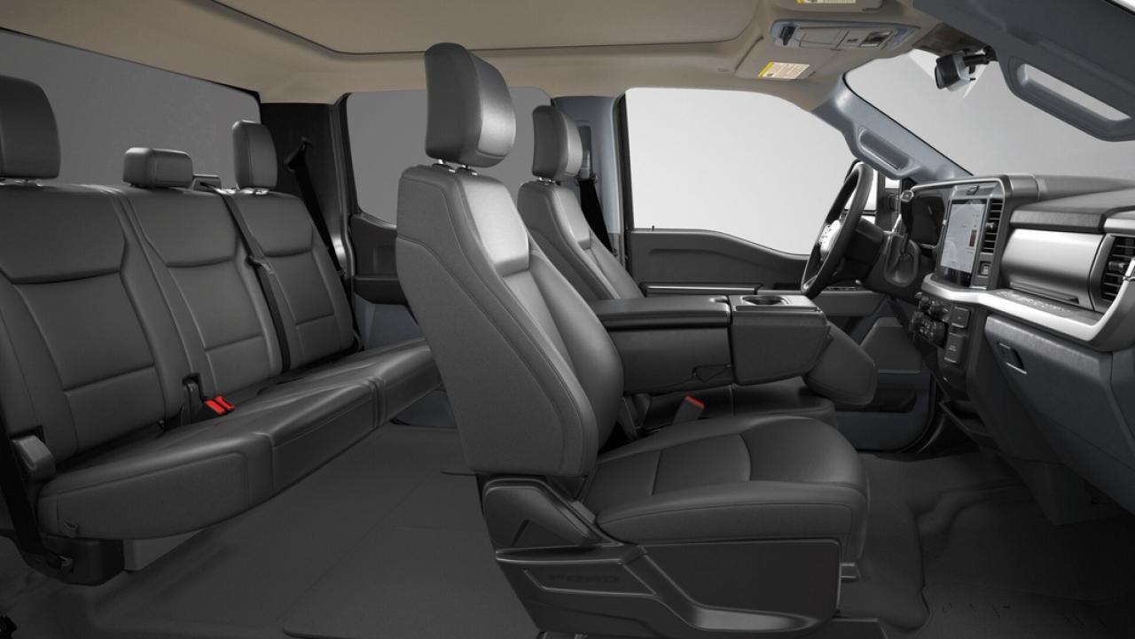 2026 Ford F-250 Super Duty SRW XLT Photo